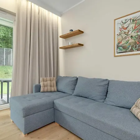 Cosy In With Garden And Parking By Renters Apartamento