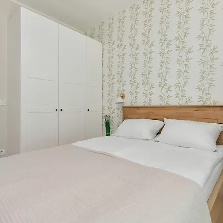 Cosy In With Garden And Parking By Renters Apartamento Władysławowo